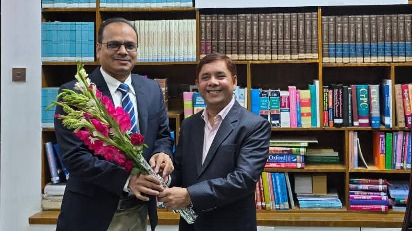 জেলা ও দায়রা জজ আলী মনসুর'র ঠাকুরগাঁওয়ে যোগদান